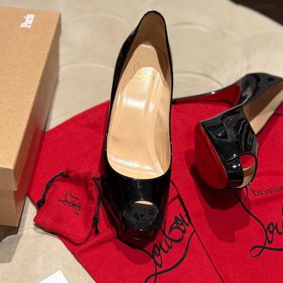 Christian Louboutin New Very Prive 100mm Red Bottom Heels - Brand New- unworn! - Picture 1 of 14